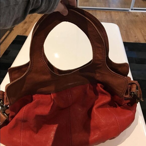 2/40$ Orange and brown leather tote with brown long straps  brand 1937 crossbody - Picture 2 of 4